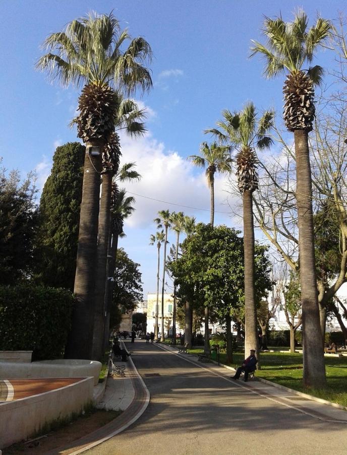 Dimora Alla Villa Ostuni Bagian luar foto