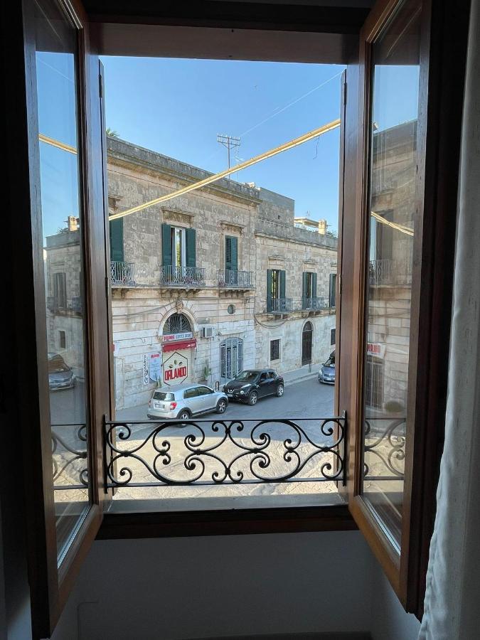 Dimora Alla Villa Ostuni Bagian luar foto