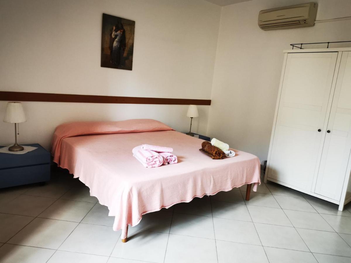 Dimora Alla Villa Ostuni Bagian luar foto